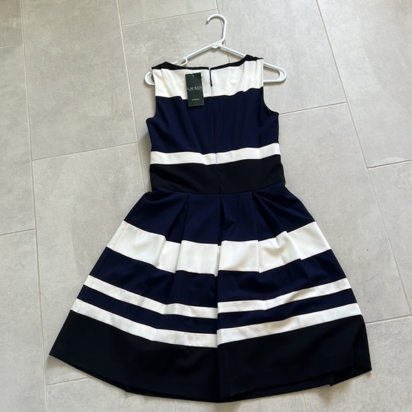 Ralph Lauren unworn dress - Picture 3 of 3